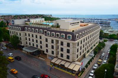 Wyndham Grand Istanbul Kalamış Marina Hotel, Istanbul